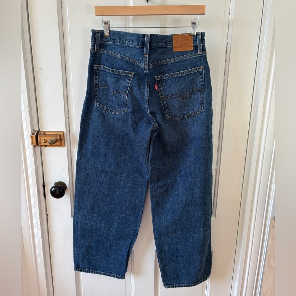 Levi’s Baggy Dad Jeans - Picture 2 of 3